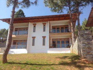 Bhutan_Dhensa berghorizonte Partner 4 Sterne_Hotel_Punakha (2)