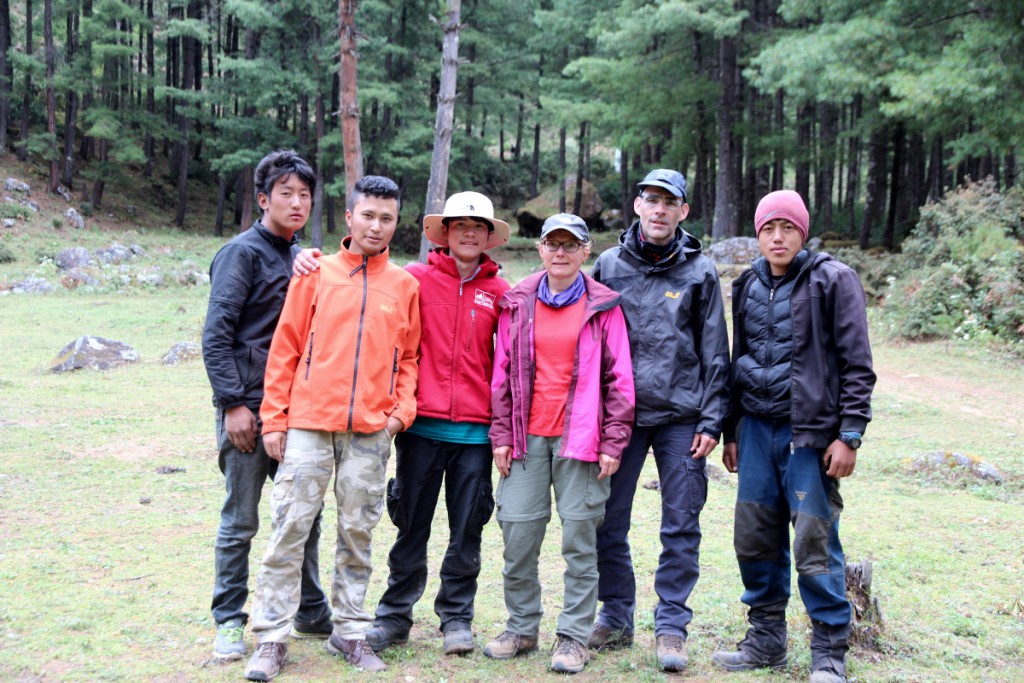 Bhutan - Unsere Begleitmannschaft auf der Trekkingtour