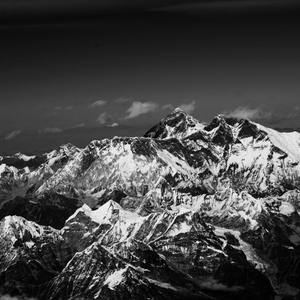 Blick zum Mt. Everest auf der Anreise nach Bhutan 